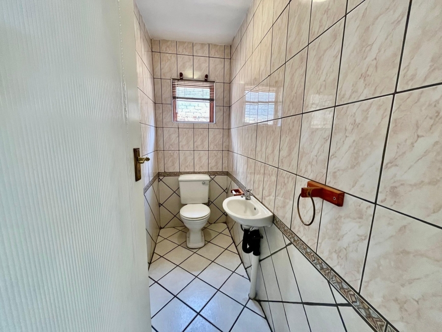 4 Bedroom Property for Sale in Cashan North West